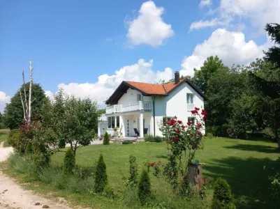 Hus Till salu 72250 Vitez BA
