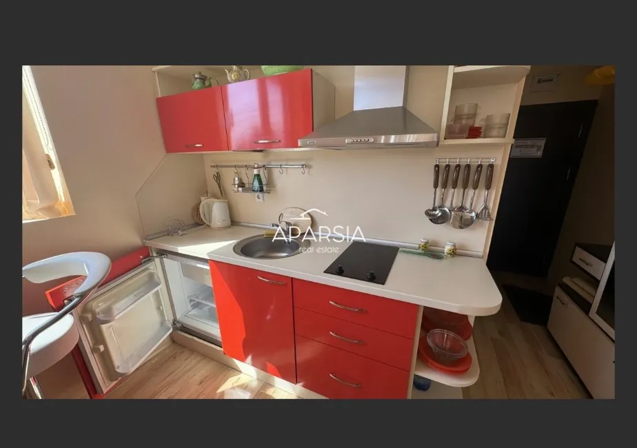 Lägenhet Till salu - 8240 Slnečné pobrežie  BG Image 1