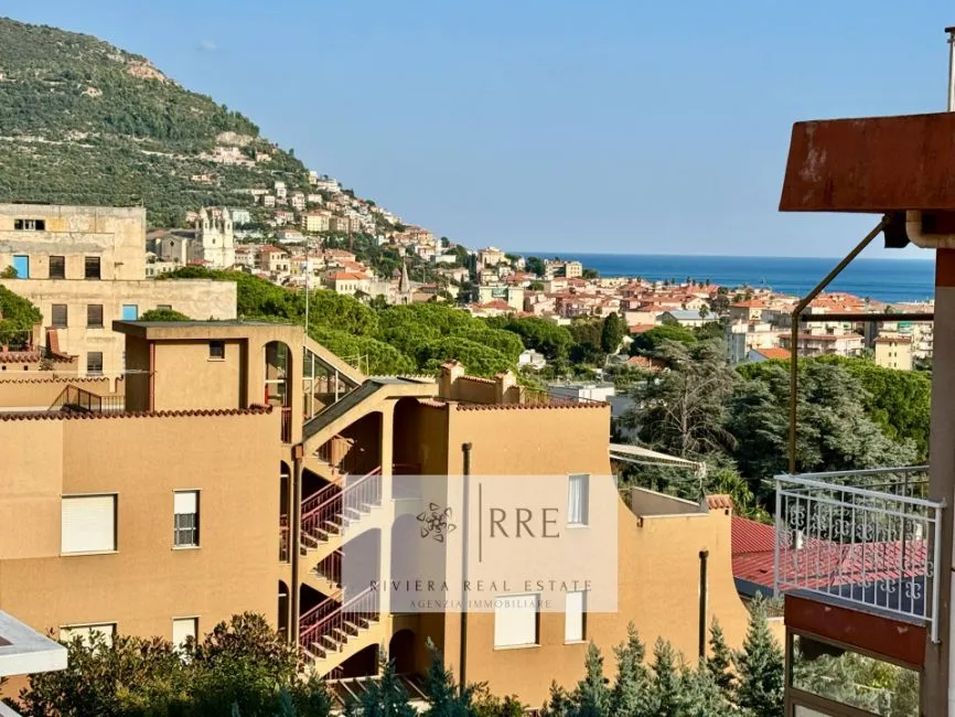 Lägenhet Till salu - 17027 Pietra Ligure IT Image 2